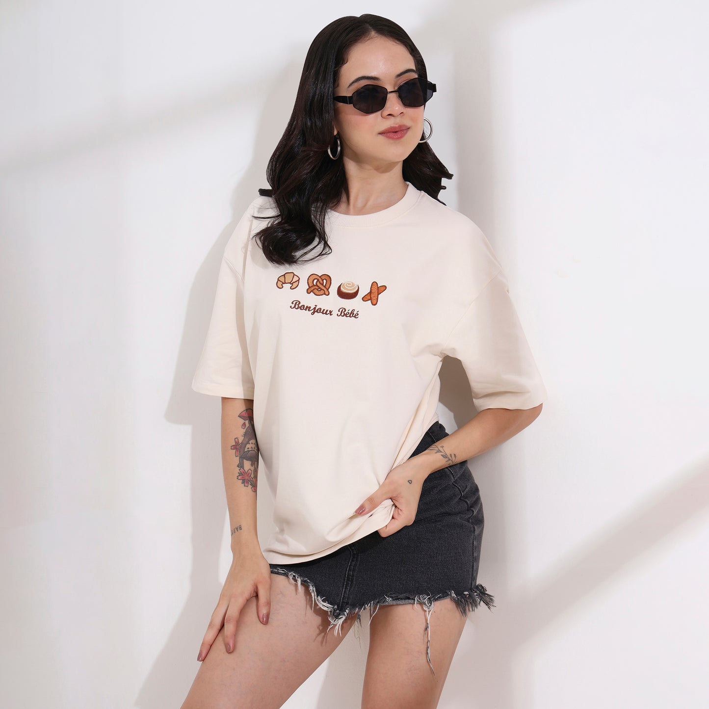 Bonjour Bébé Embroidered T-Shirt